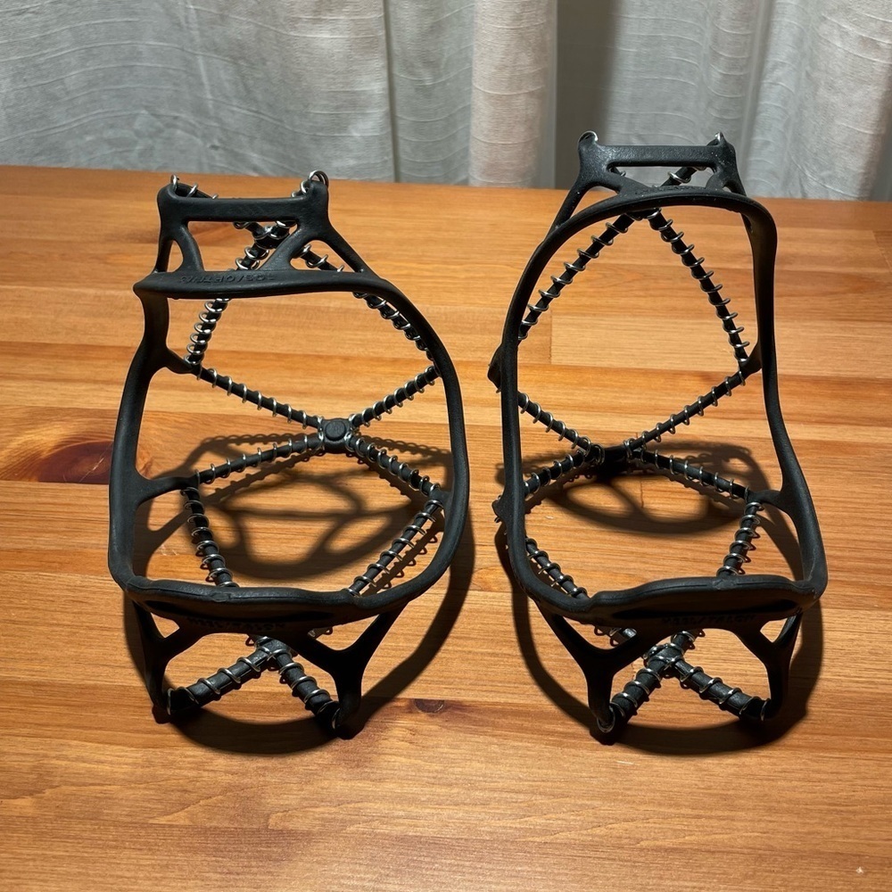 Yaktrax Spikeless Ice and Snow Shoe Gripper Sole Covers Unisex Large NWOT Black - Picture 3 of 13